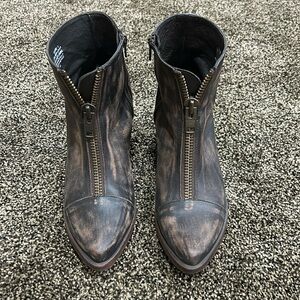 Freebird by Steven Claire size 9